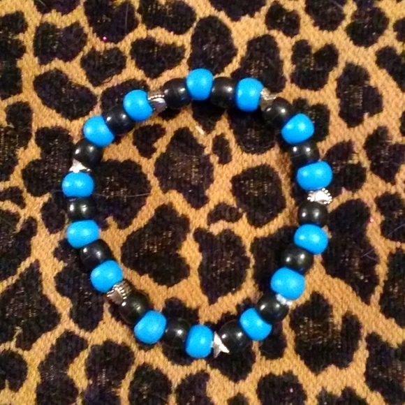 Stretch and memory wire bracelet's - Picture 1 of 8